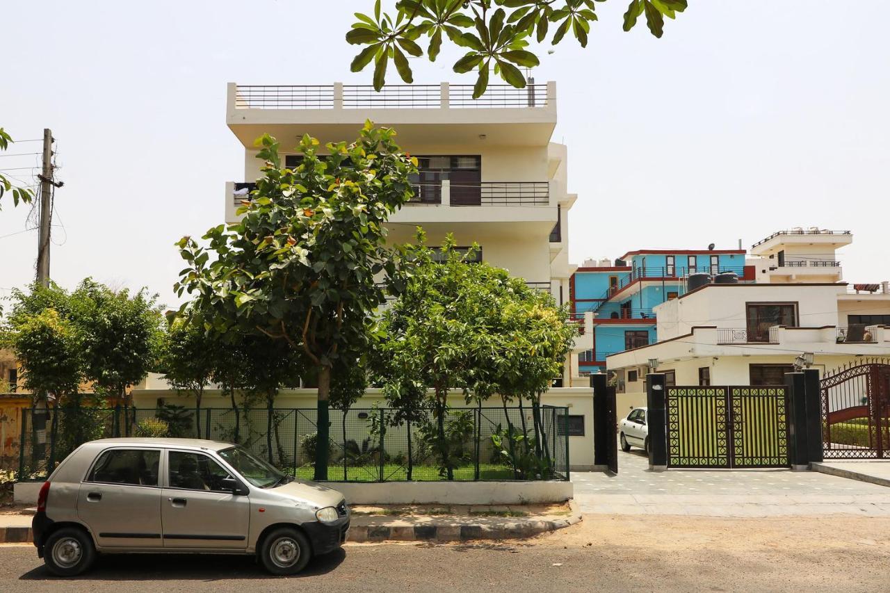 OYO Flagship 595 Aravali Residency Otel Gurgaon Dış mekan fotoğraf