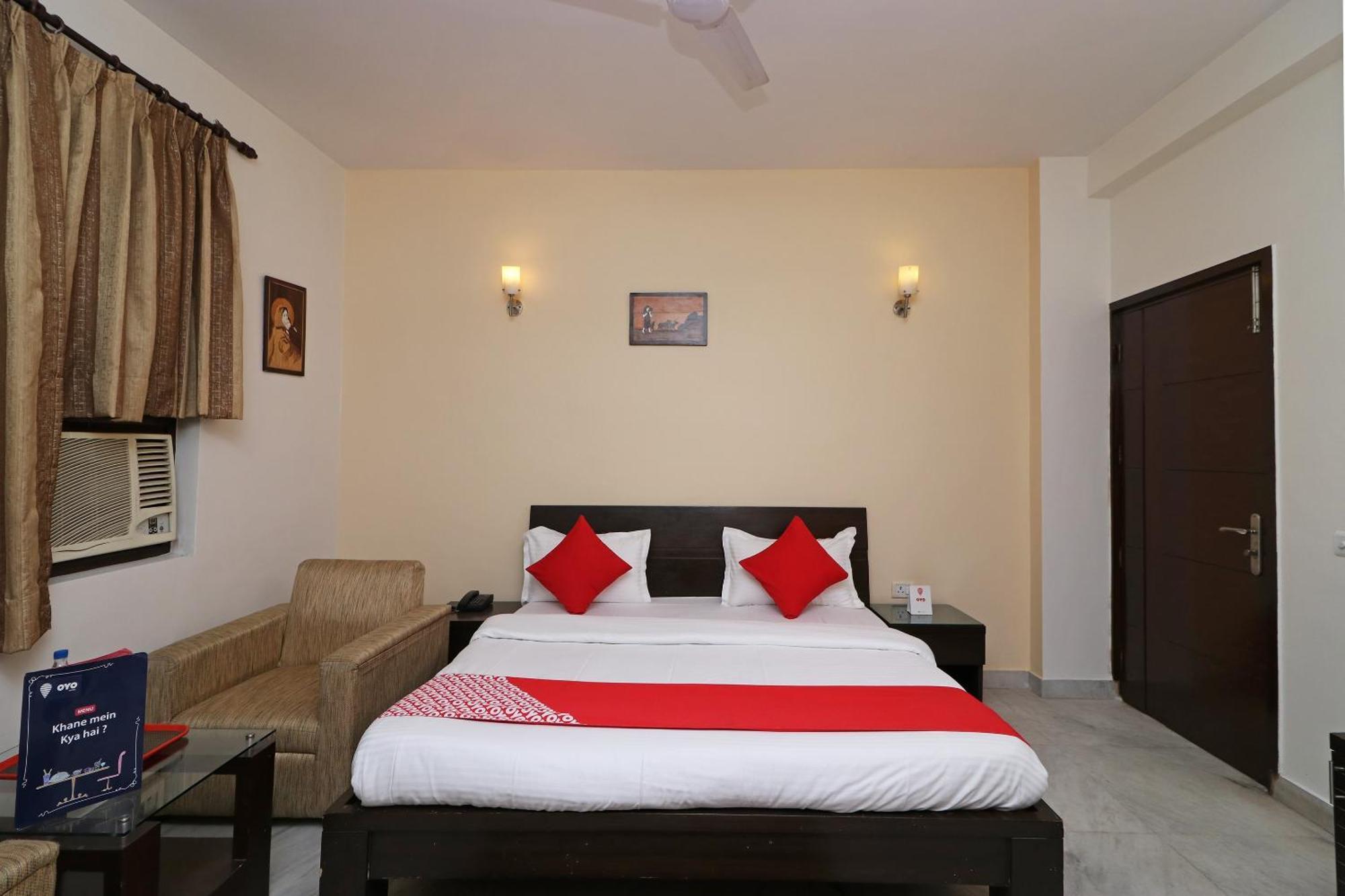 OYO Flagship 595 Aravali Residency Otel Gurgaon Dış mekan fotoğraf