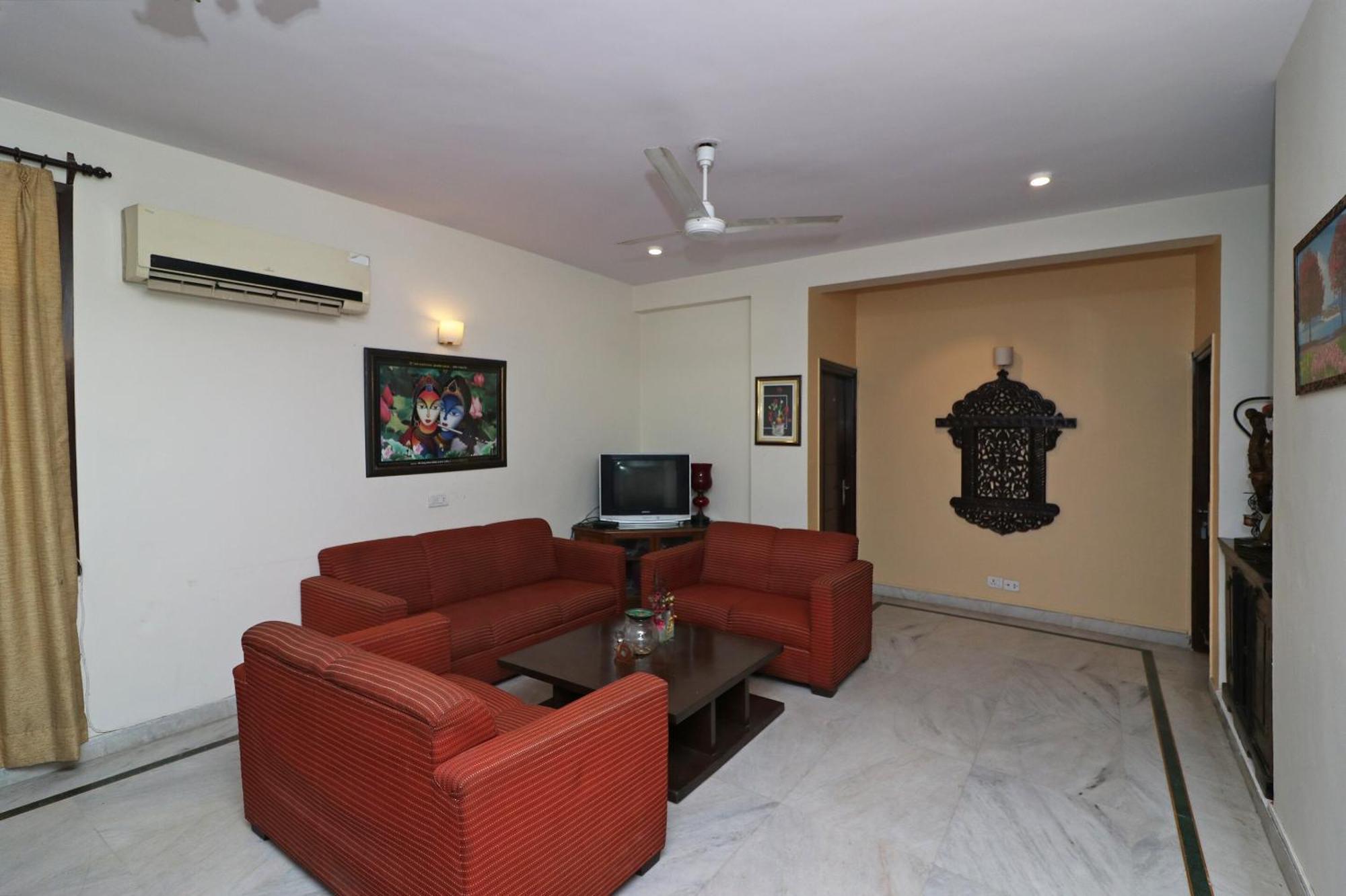 OYO Flagship 595 Aravali Residency Otel Gurgaon Dış mekan fotoğraf